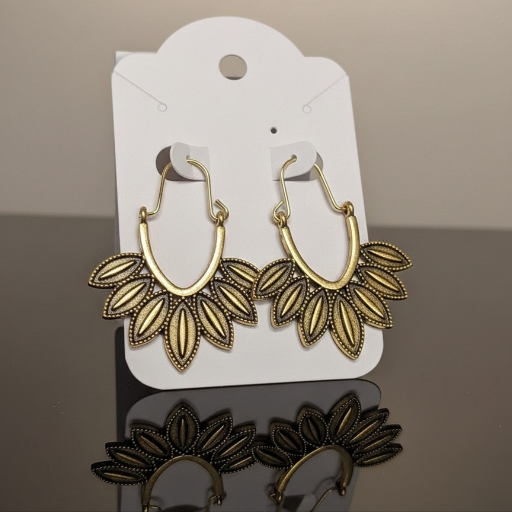 Antique Gold Fan Hoop Earrings Boho Brass Leaf Dangle Statement